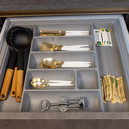 アパート Dezactivat ブカレスト