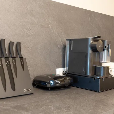 Dezactivat Βουκουρέστι